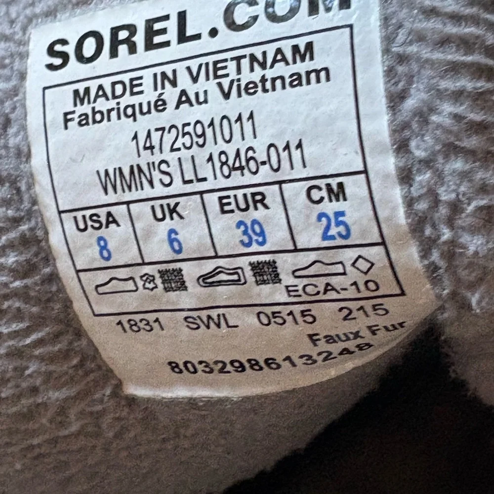 SOREL Joan of Arc winter boots. - Picture 10 of 12